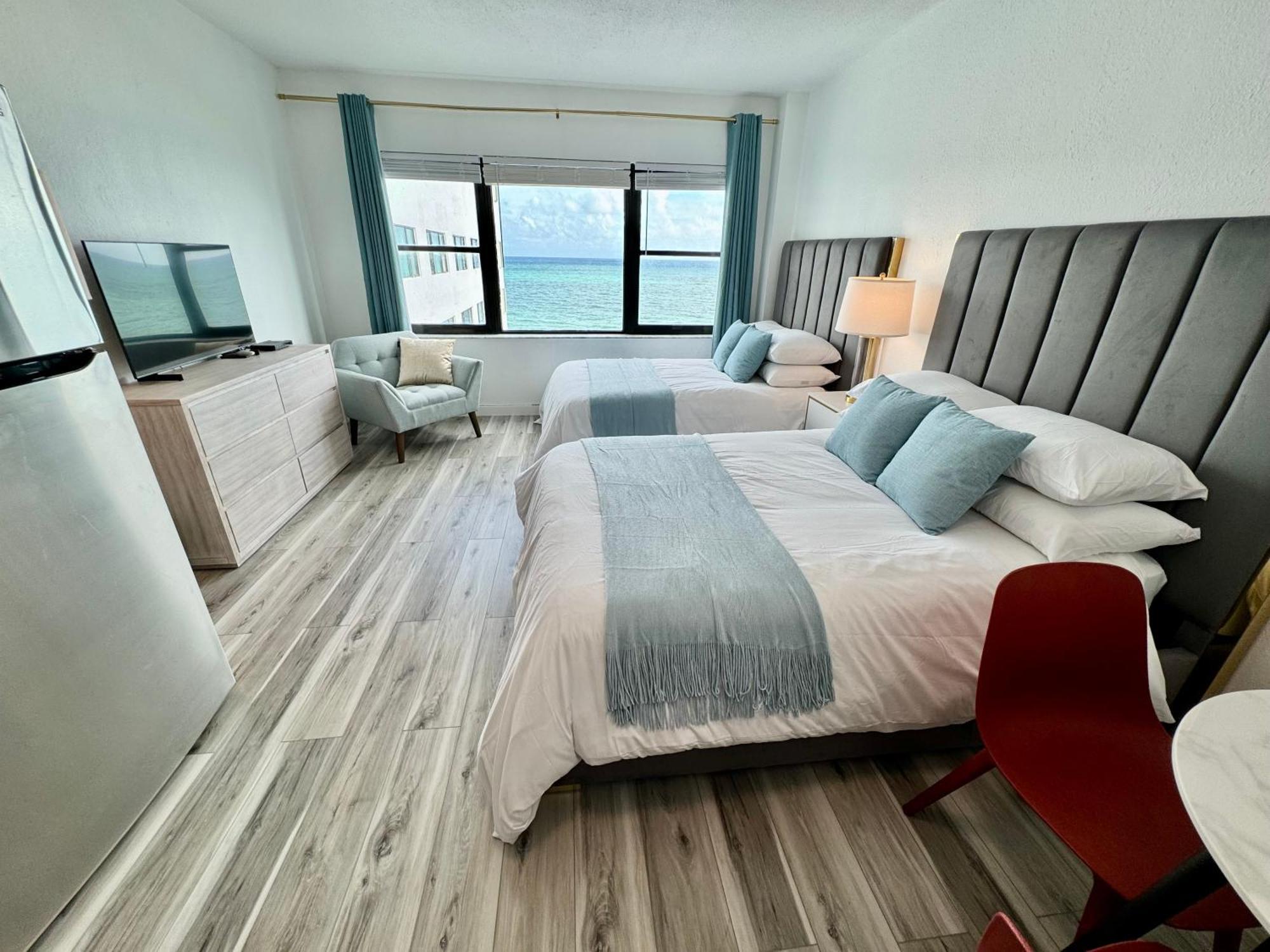 Directly On The Beach With Pool & Ocean View Miami Beach Exterior foto